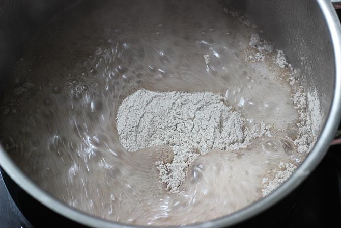 add more flour to the pot to make ragi mudde recipe